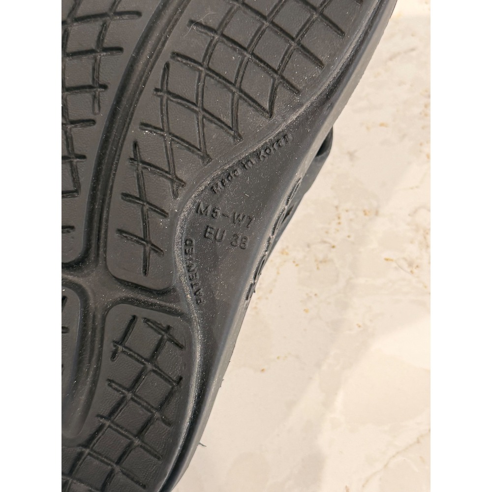OOFOS OOriginal Recovery Sandals Black Mens 5 Womens 7 EU 38 Flip Flops - Picture 7 of 7
